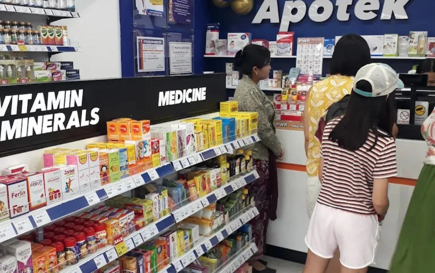 Pharmacy near Monkey Forest in Ubud Bali for tourist health and medical care